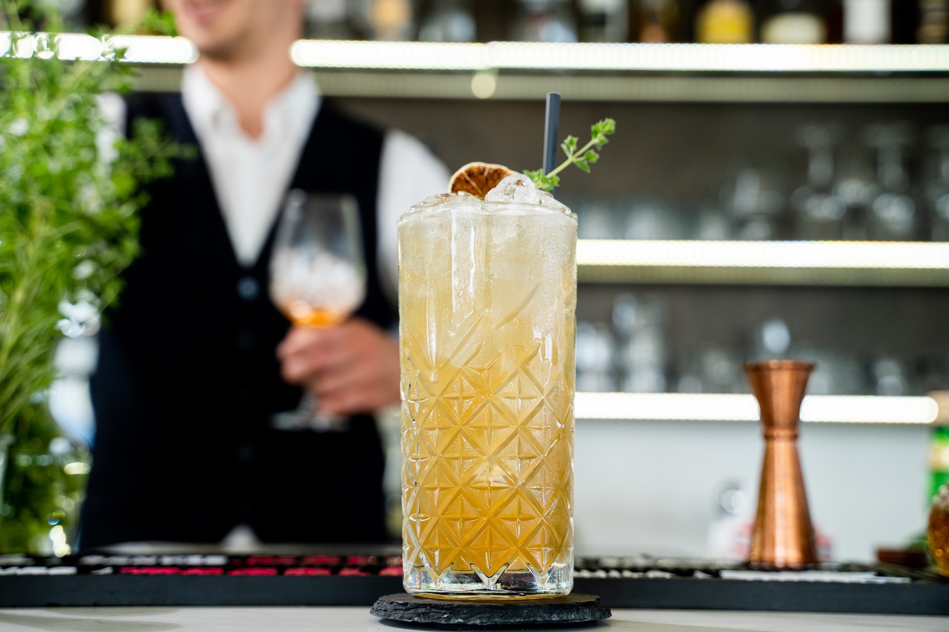 Soft Bar & Rooftop