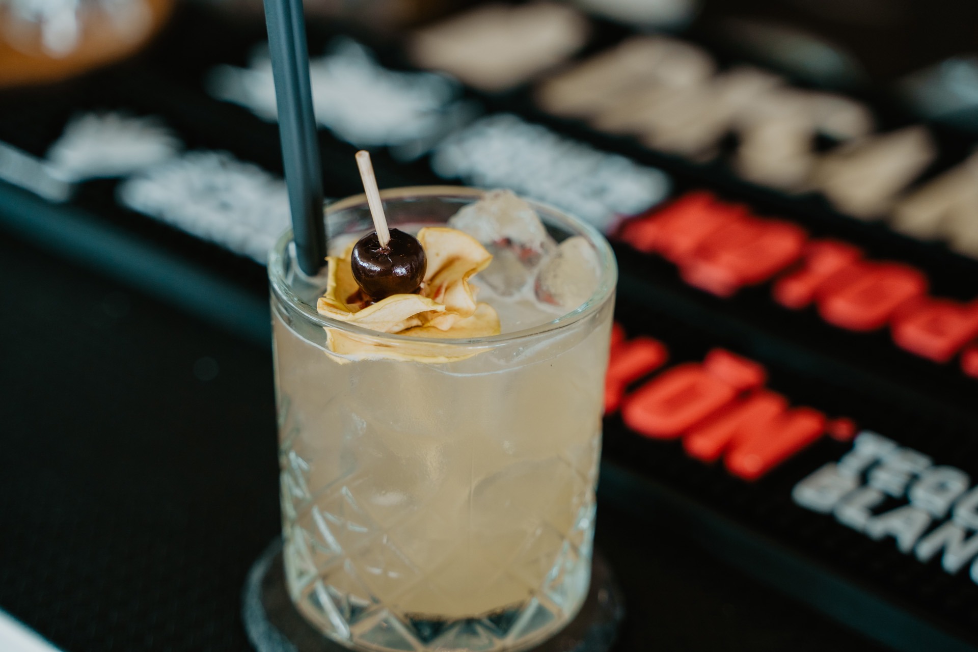 Soft Bar & Rooftop