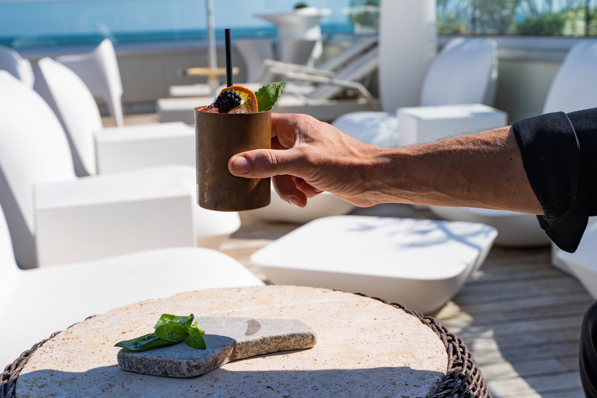 Soft Bar & Rooftop
